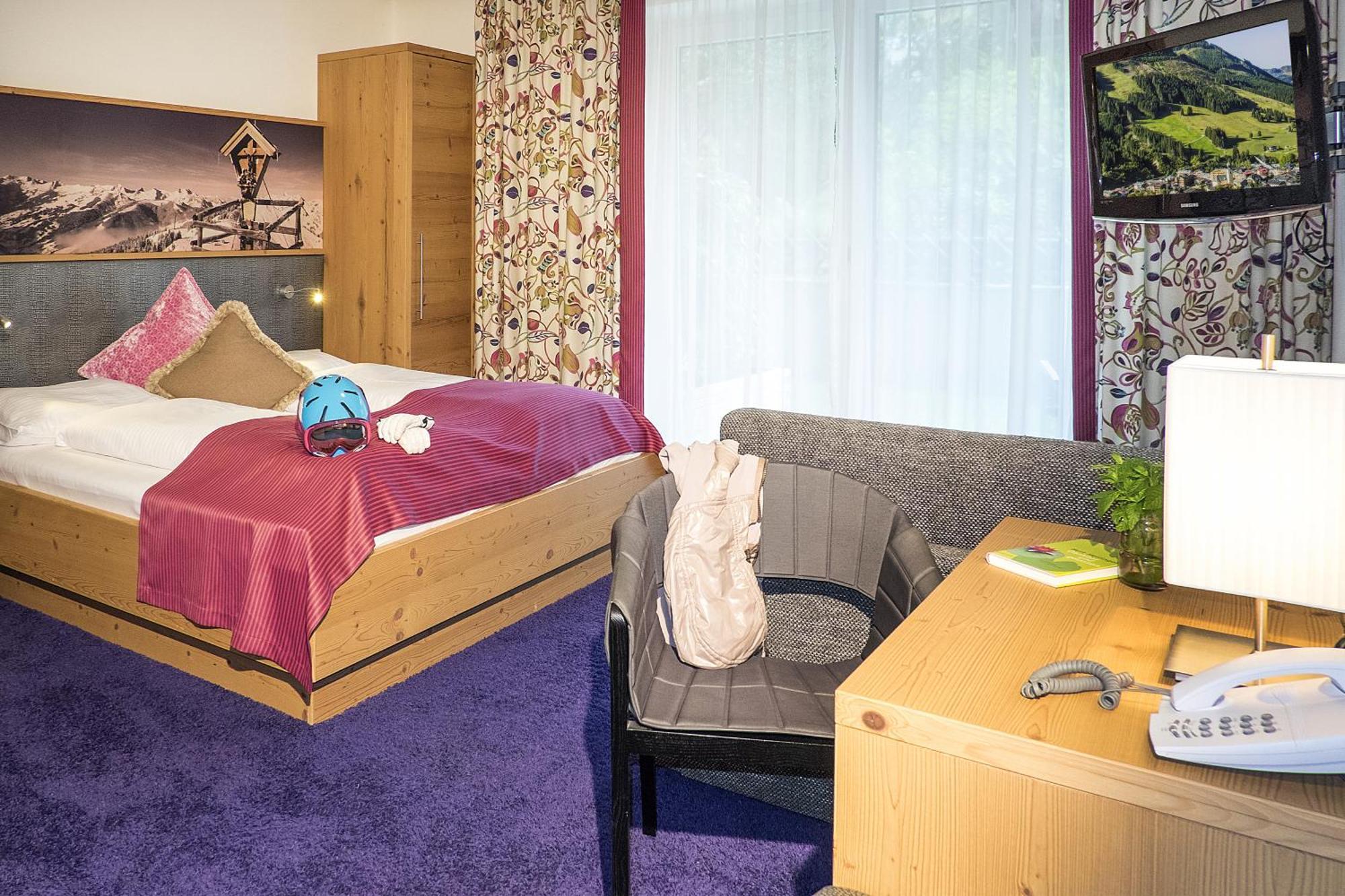Hotel Talblick Saalbach-Hinterglemm Habitación foto